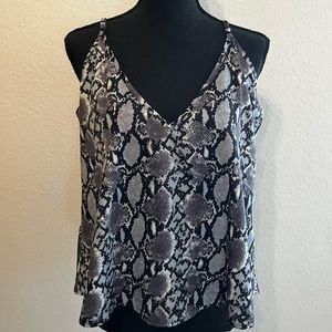 Womens deep plunge v neck 🐍spaghetti strap top